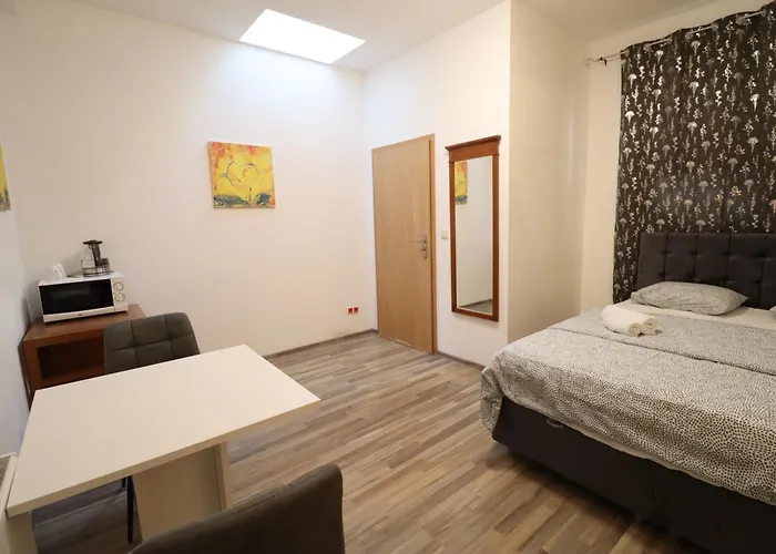 Grey Palazzo 1050 Aparthotel 3*