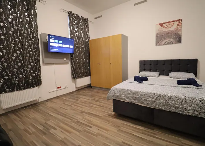 Grey Palazzo 1050 Aparthotel